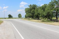 В Урванском районе на а/д «Нарткала-Озрек-Ст. Урух» завершены работы по покраске элементов обустройства автодороги.